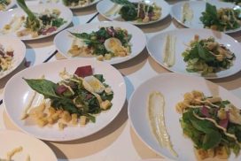 PKK 2020-table manners-salad